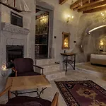 Goereme Cave Suites *