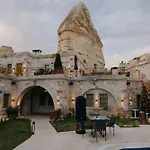 Goereme Cave Suites Hostel *