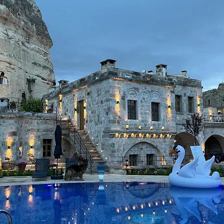 Cave Hostel *